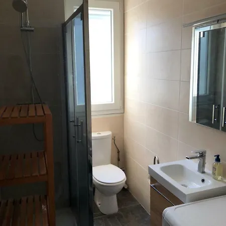 Studio Renove A Ferney-voltaire Proche Frontiere * 페르네이 볼테르